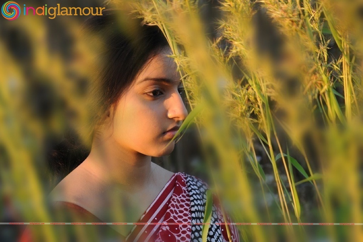 Nijama Nizhala Movie hd photo