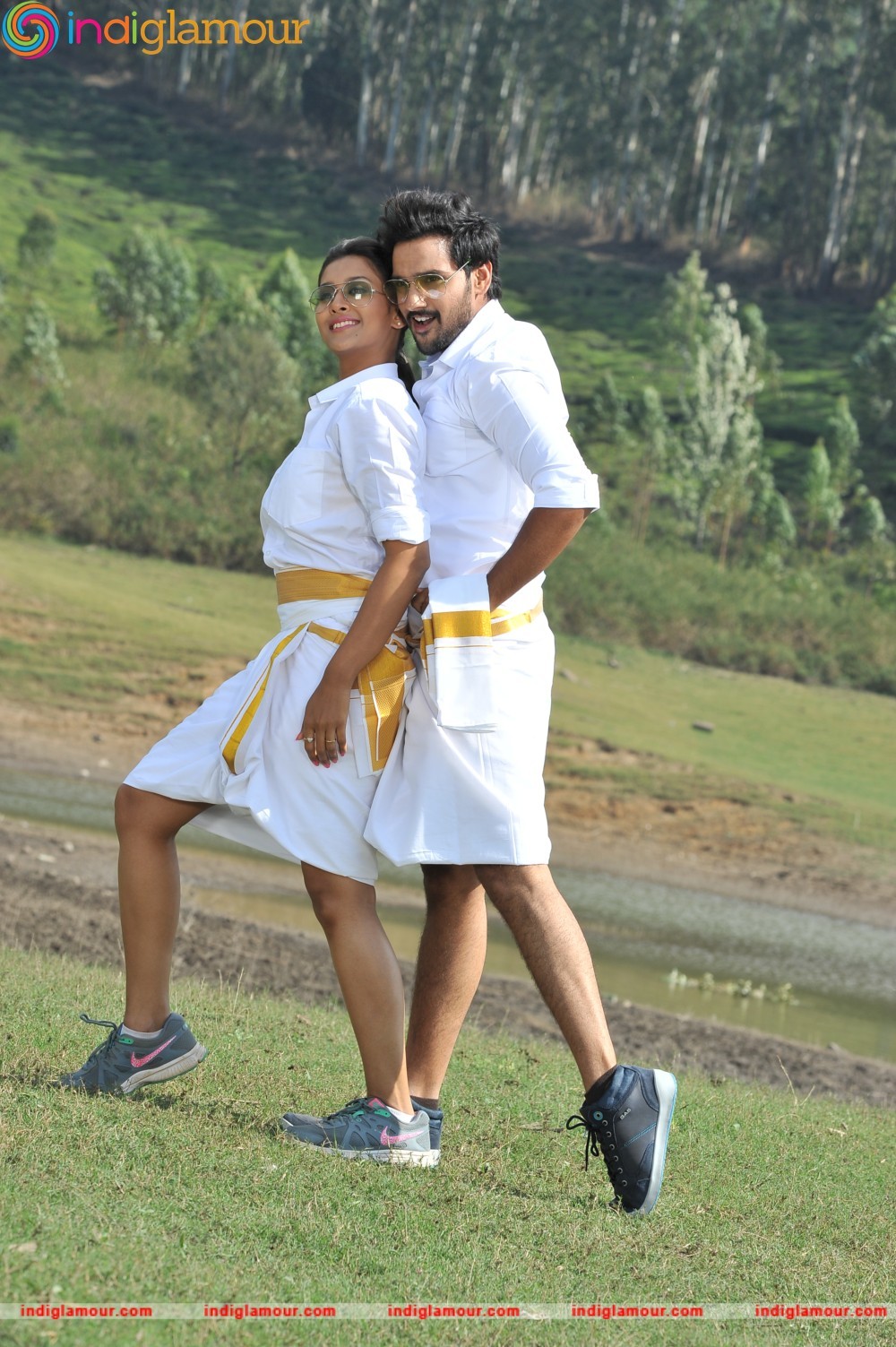 Right Right Movie hd photo