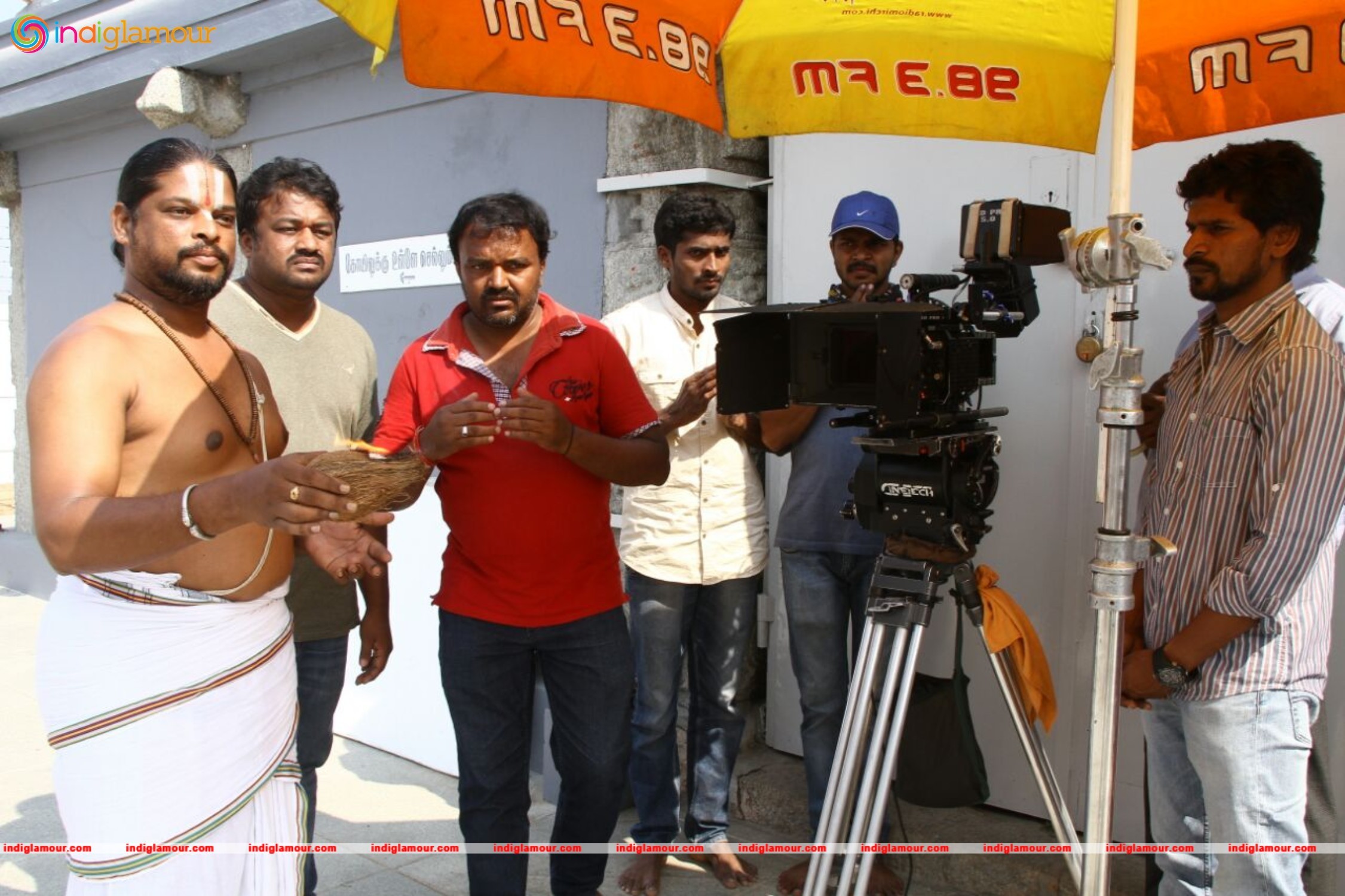 Idi Naa Love Story Movie Working Photos Movie hd photo