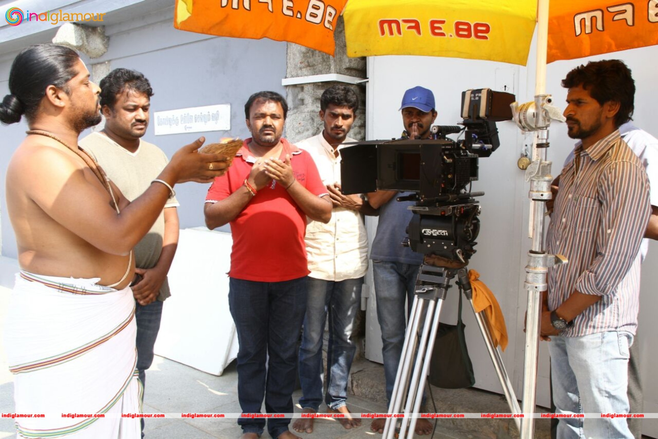 Idi Naa Love Story Movie Working Photos Movie hd photo
