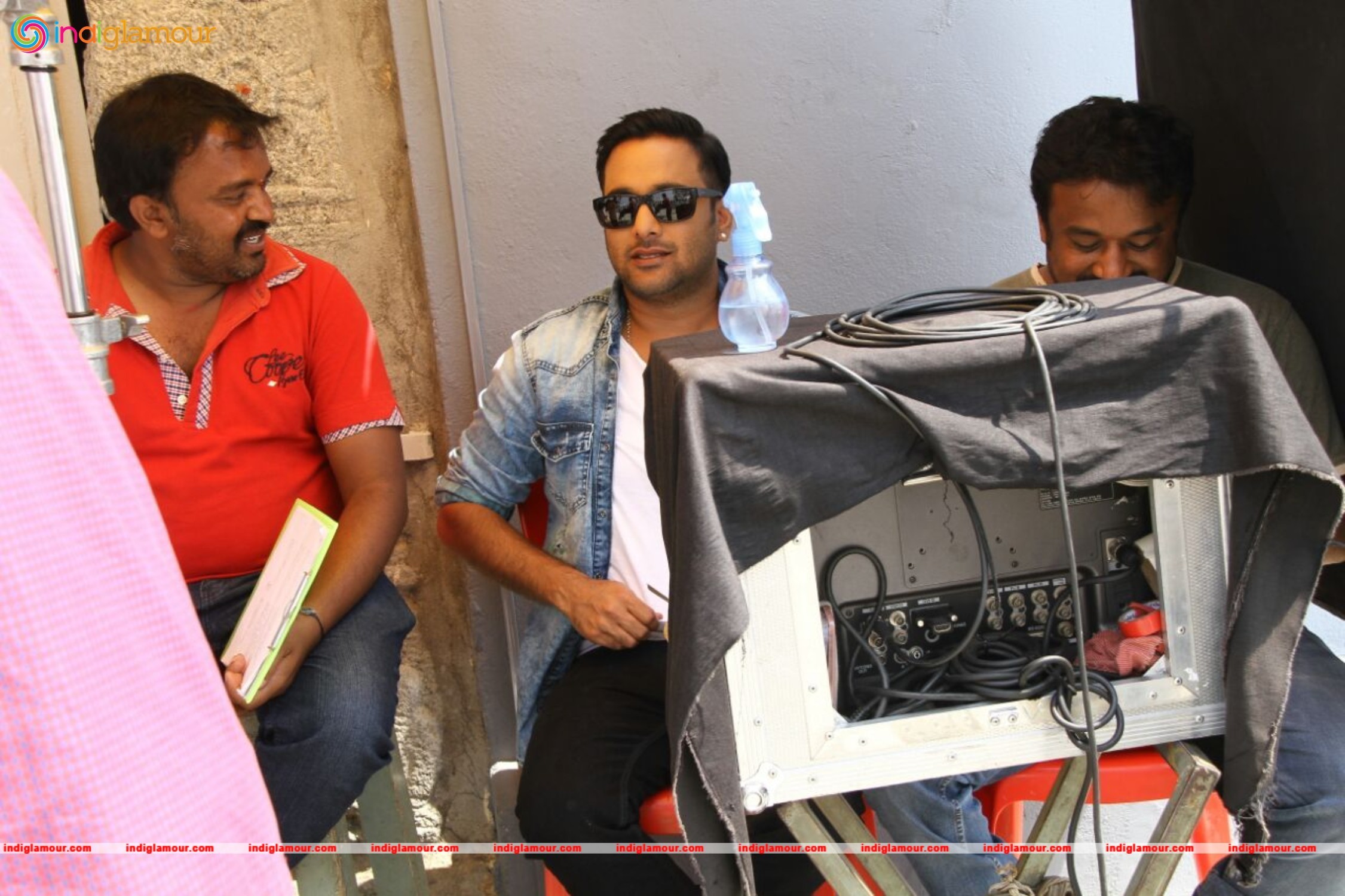 Idi Naa Love Story Movie Working Photos Movie hd photo