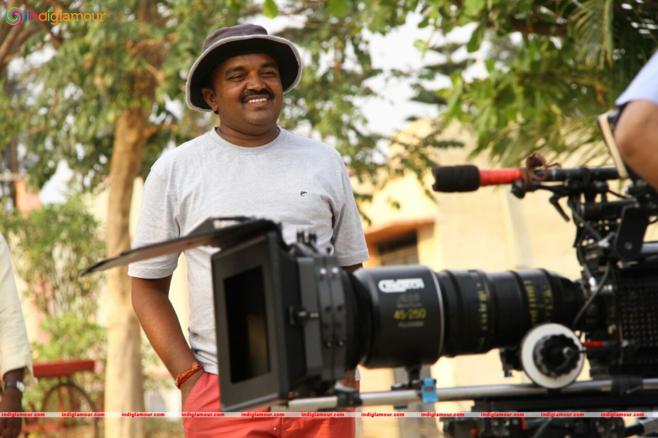 Idi Naa Love Story Movie Working Photos Movie hd photo