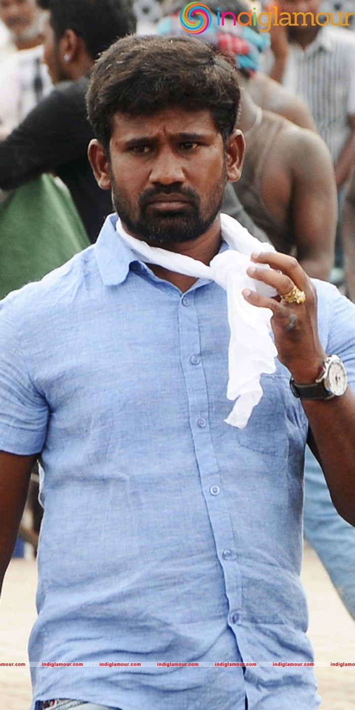 Rayudu Movie Stills Working Stills Movie hd photo