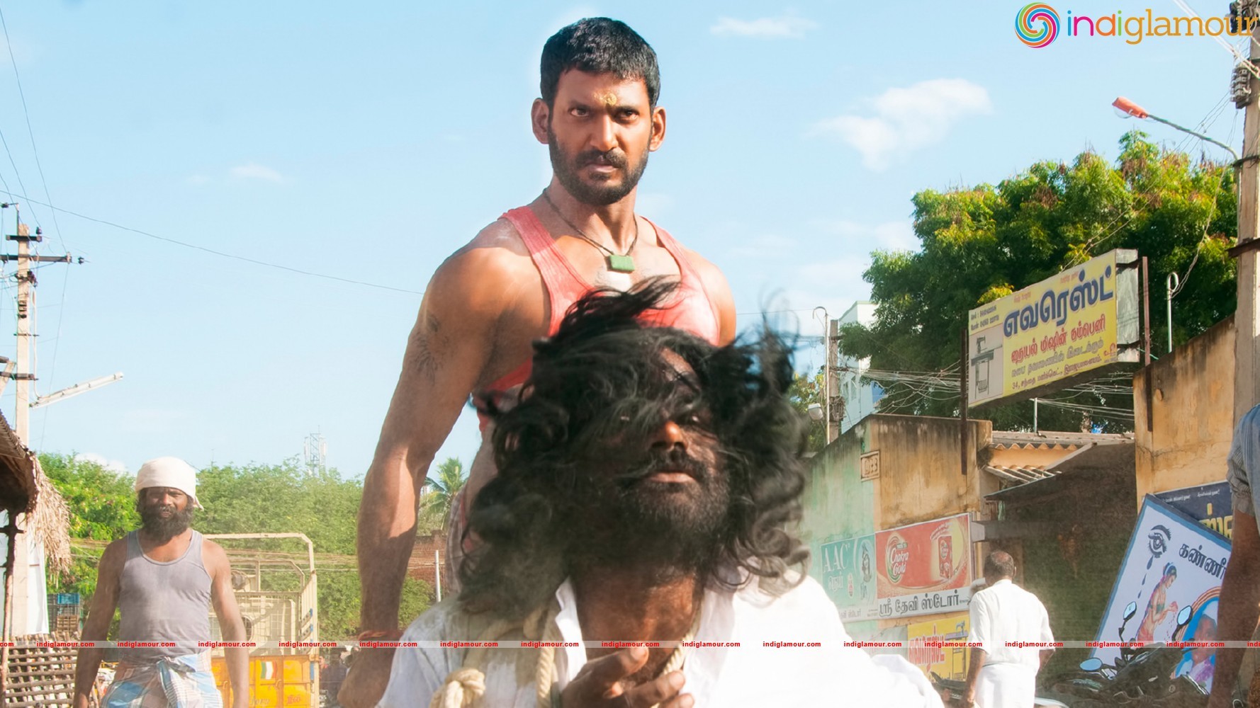 Rayudu Movie Stills Working Stills Movie hd photo
